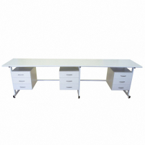 Стол 3-х тумбовый для лабораторных работ 2500*900*850 ЛДСП - «globural.ru» - Новый Уренгой